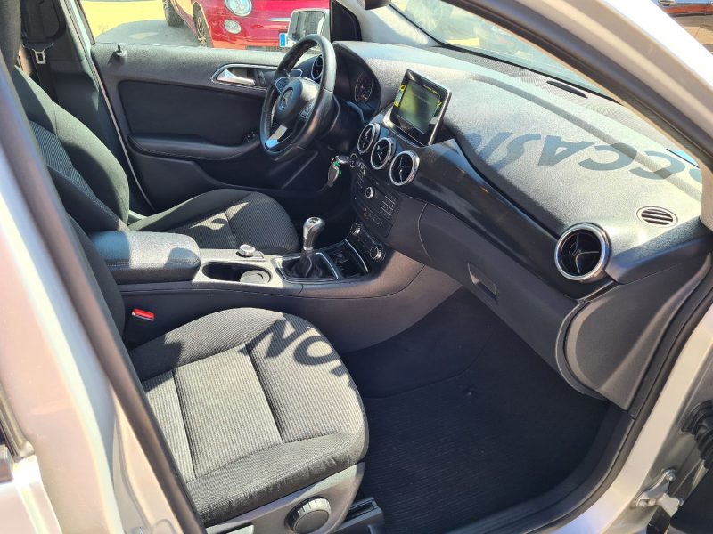 MERCEDES CLASSE B B180 CDI 109 BUSINESS 2014