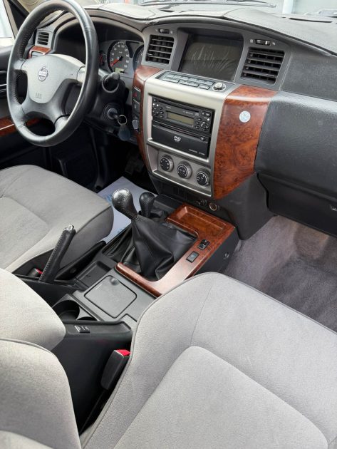 NISSAN PATROL -  3.0 DTI - 160 CH - LUXE - GARANTIE 3 MOIS