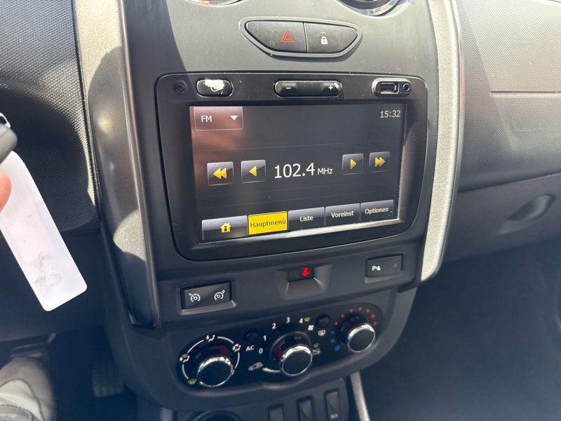 DACIA  DUSTER  1.5 DCI 110 PRESTIGE 4X4  