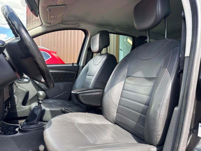 DACIA  DUSTER  1.5 DCI 110 PRESTIGE 4X4  