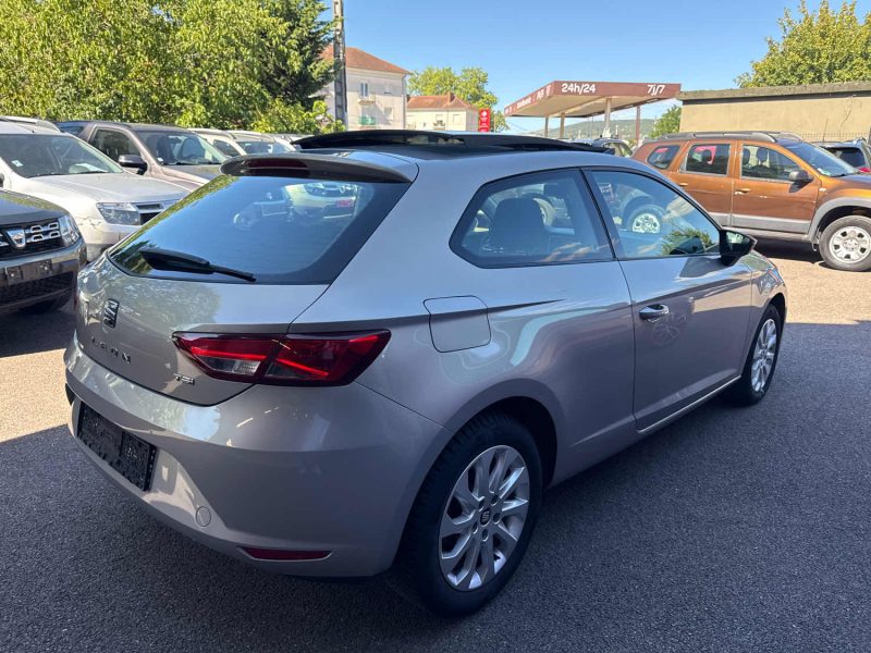 SEAT  LEON  1.2 TSI 105 STYLE 3P