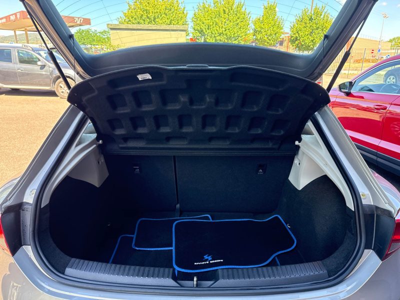 SEAT  LEON  1.2 TSI 105 STYLE 3P