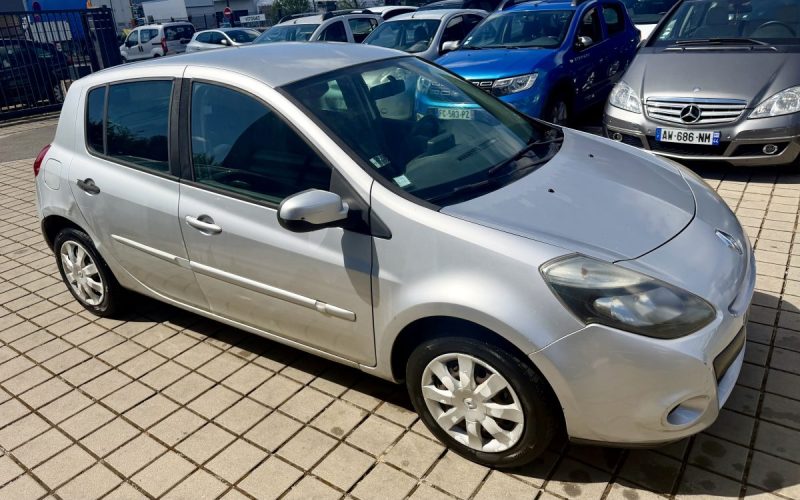 RENAULT CLIO III 1.5DCI 70CH DYNAMIQUE 
