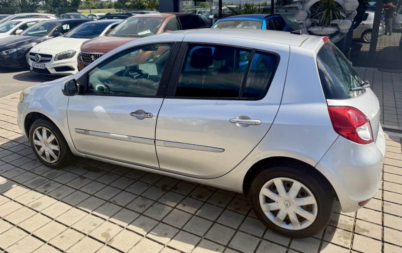 RENAULT CLIO III 1.5DCI 70CH DYNAMIQUE 