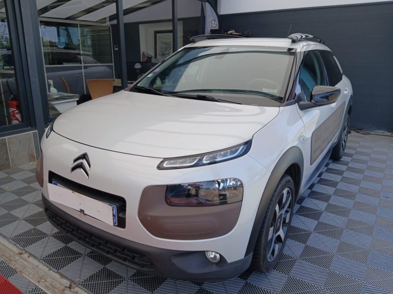 CITROEN C4 CACTUS 1.2i   110 CV  AIR BUMP  2015 