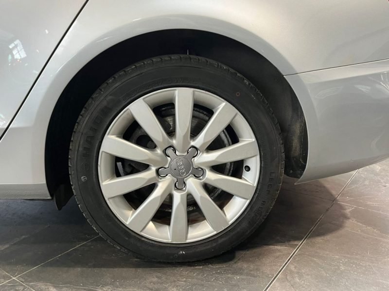 🚗 AUDI A4 AVANT 2.0 TDI 136ch ⚙️ S LINE 📷 Caméra de recul 📱 Bluetooth ❄️ Climatisation