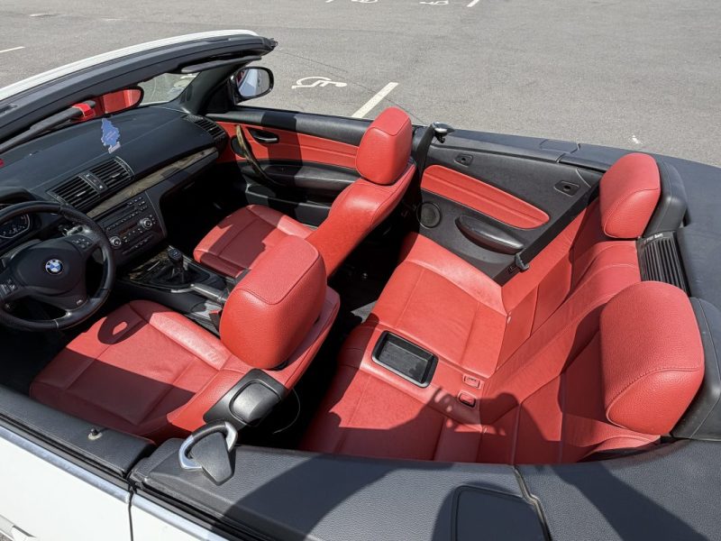 BMW Série 1 Cabriolet E88 2.0 118D 143 cv 2012 ENTRETIEN GARANTIE 12 MOIS 