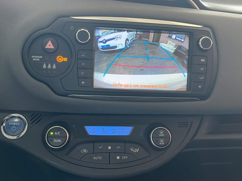 🚗 TOYOTA YARIS 1.5 HYBRID 101ch ⚙️ ❄️ Climatisation 📱 Bluetooth 📷 Caméra de recul