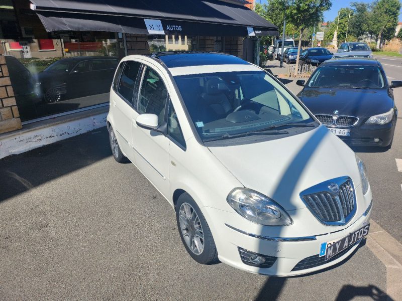 LANCIA MUSA 1.4 16V 95 ORO 