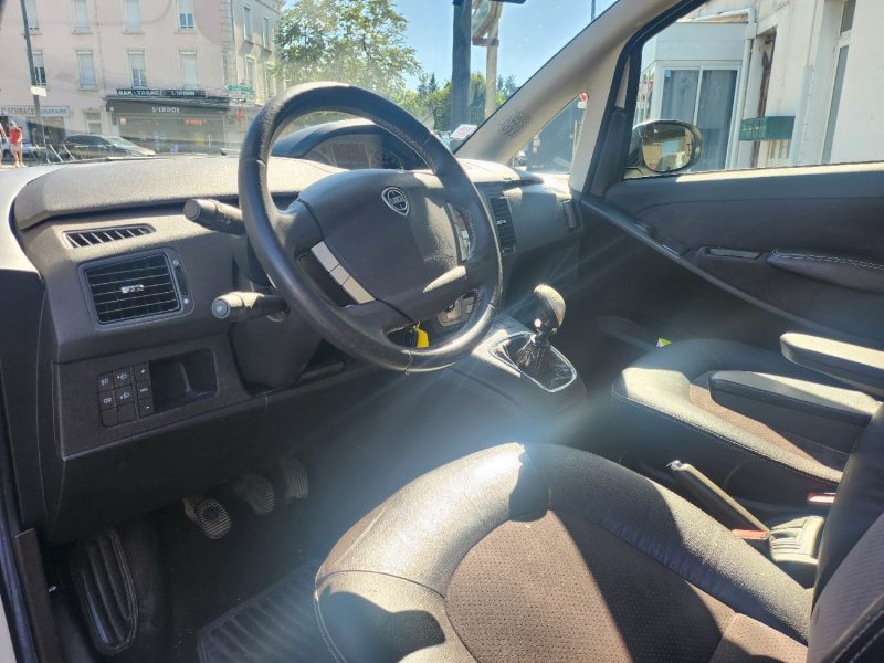 LANCIA MUSA 1.4 16V 95 ORO 