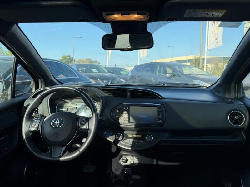 TOYOTA YARIS III 1.5 HYBRID 100h COLLECTION