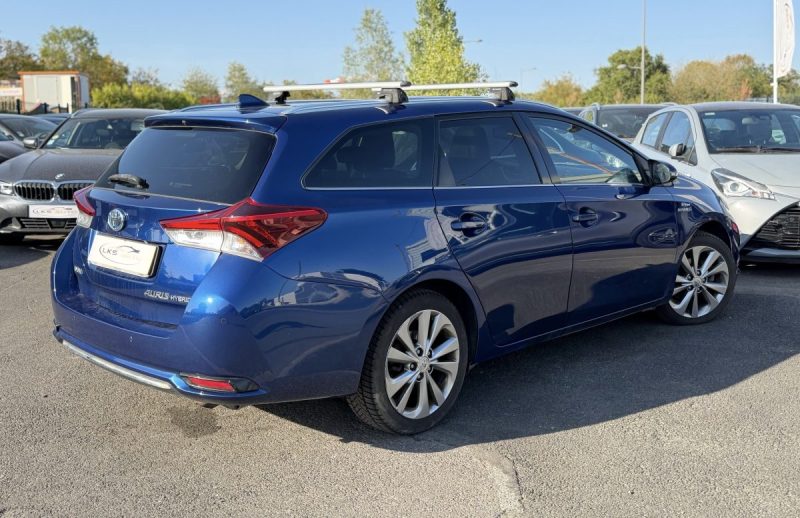TOYOTA AURIS TOURING SPORTS 1.8 HYBRID 136h DYNAMIC BUSINESS