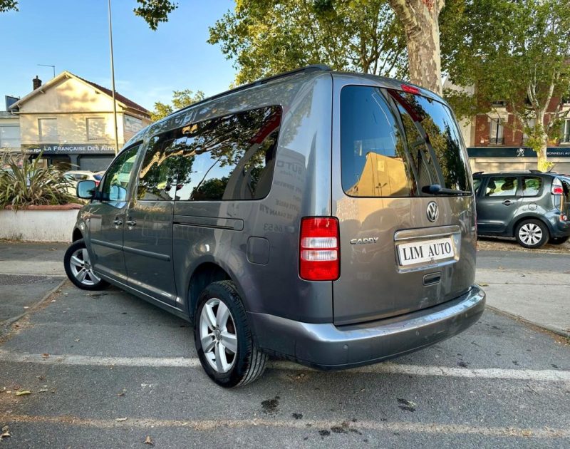 VOLKSWAGEN CADDY MAXI 1.6 TDI 102 TRENDLINE 7 Places