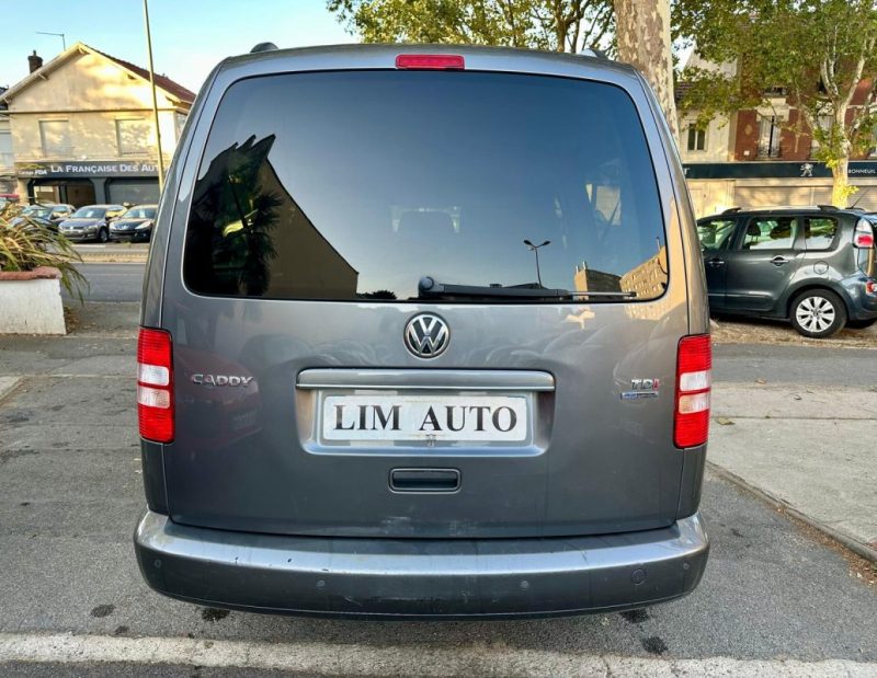 VOLKSWAGEN CADDY MAXI 1.6 TDI 102 TRENDLINE 7 Places