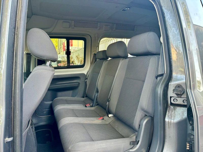 VOLKSWAGEN CADDY MAXI 1.6 TDI 102 TRENDLINE 7 Places
