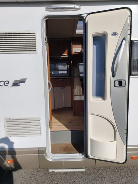 🚐 PILOTE G740 – 2.3 – 2011 – 50 500 KM – 1ÈRE MAIN – 4 PLACES / 4 COUCHAGES