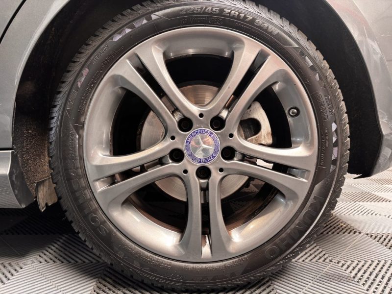MERCEDES CLASSE A200 cdi INTUITION