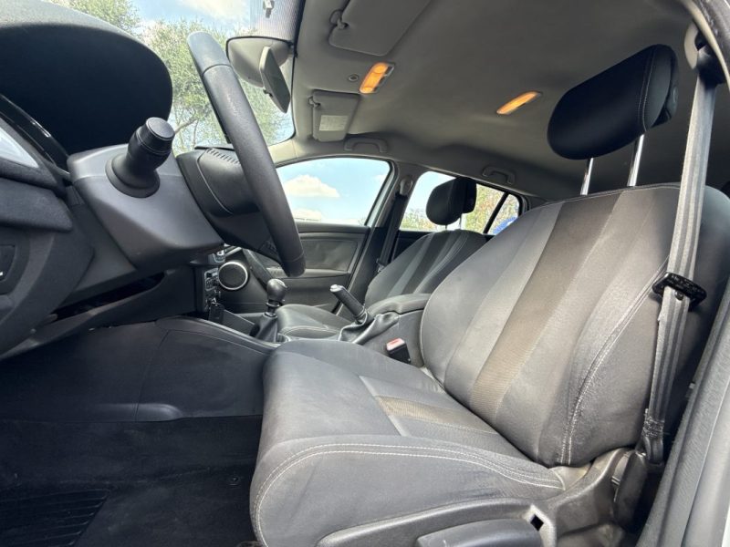 RENAULT MEGANEIII 1.9 DCI 130 EXPRESSION