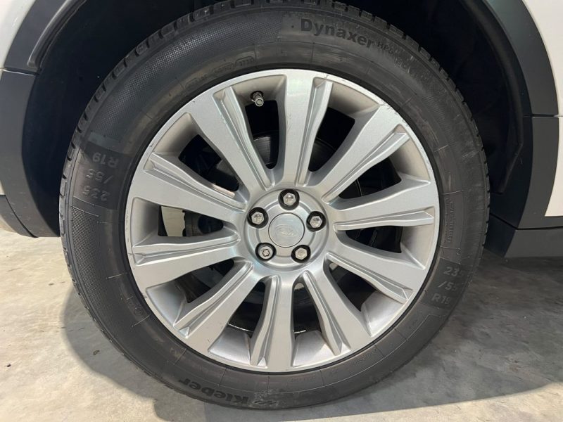 LAND ROVER - RANGE ROVER EVOQUE - 2.0 D - 4X4 - SE DYNAMIC - 180CV - 2017 - Attelage - BVA 