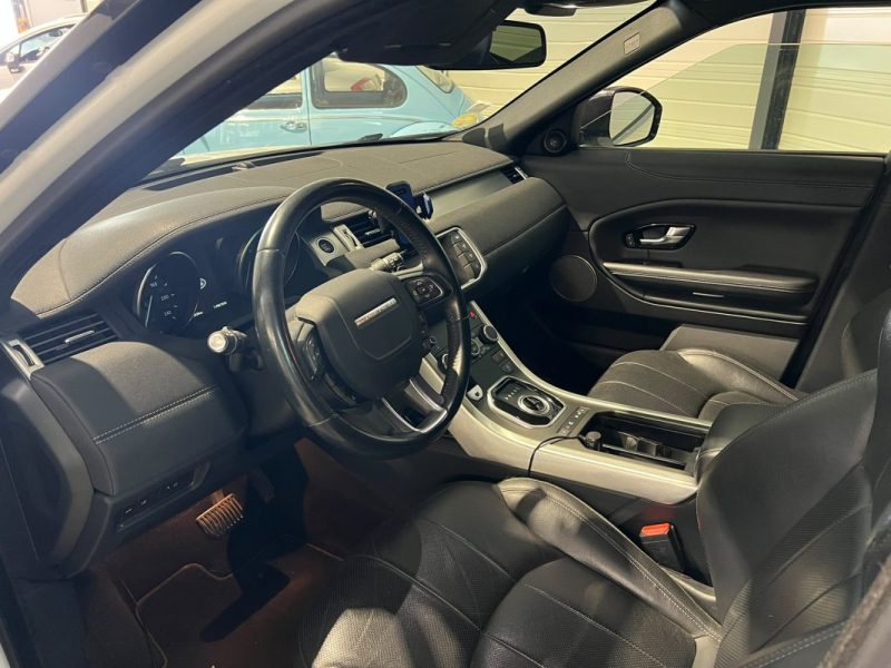 LAND ROVER - RANGE ROVER EVOQUE - 2.0 D - 4X4 - SE DYNAMIC - 180CV - 2017 - Attelage - BVA 