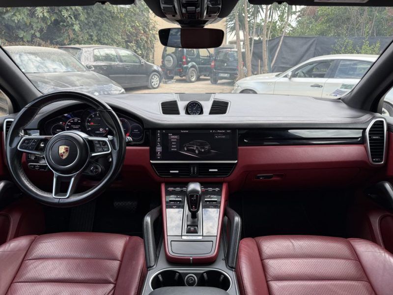 PORSCHE CAYENNE E-HYBRID CAYENNE 3.0 E-HYBRID