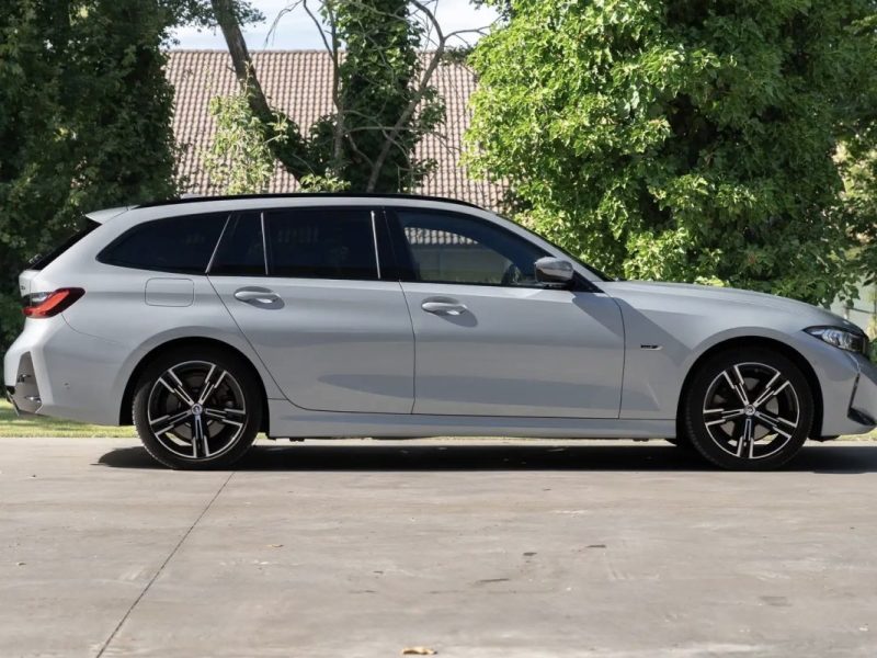 Bmw SERIE 3 TOURING 330E HYBRIDE M-SPORT Toit Pano · Head-Up · Attelage