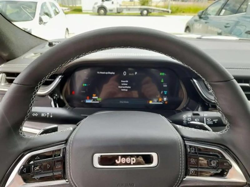 Jeep GRAND CHEROKEE  OVERLAND 4XE PANO · CUIR · HEAD-UP