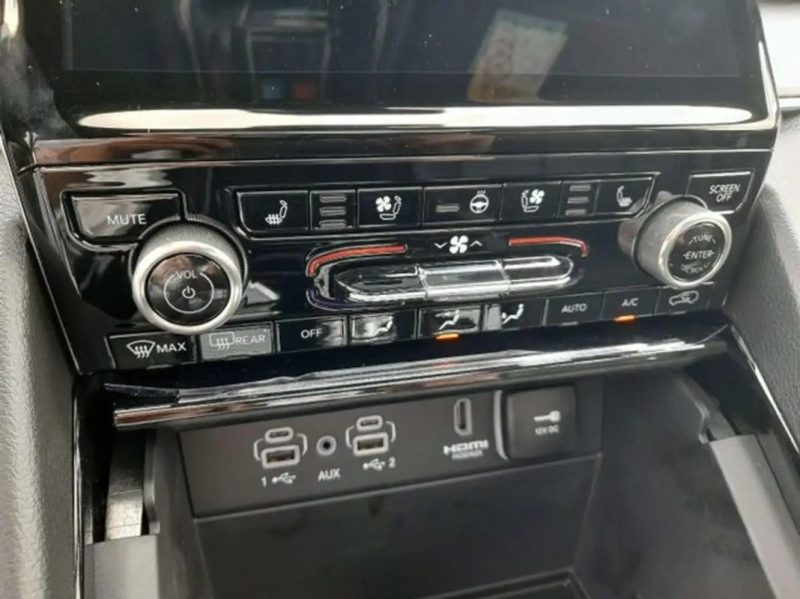 Jeep GRAND CHEROKEE  OVERLAND 4XE PANO · CUIR · HEAD-UP