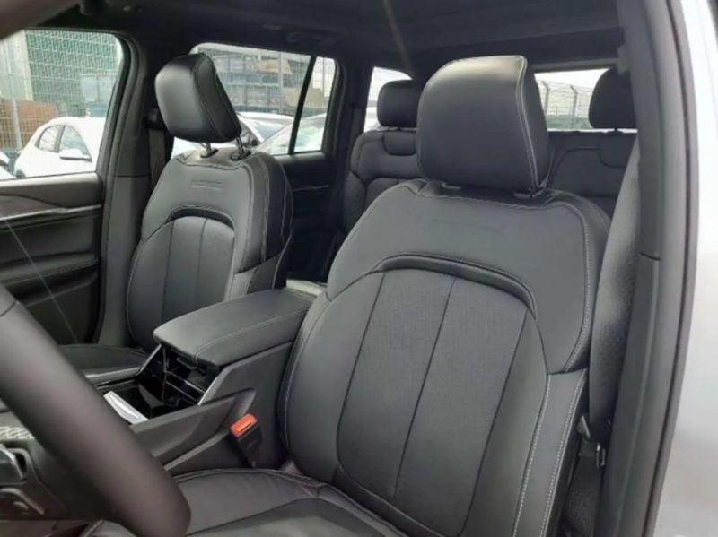 Jeep GRAND CHEROKEE  OVERLAND 4XE PANO · CUIR · HEAD-UP