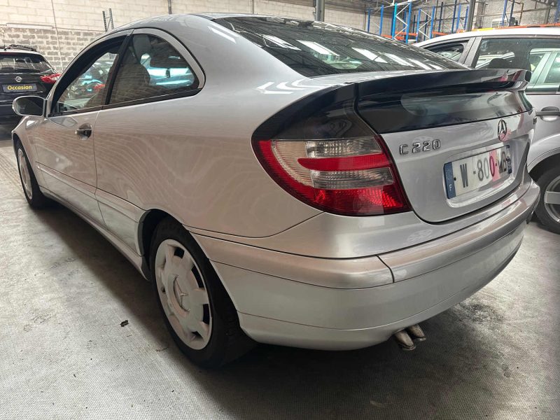 MERCEDES-BENZ CLASSE C220 CDI COUPE CLASSIC 2006