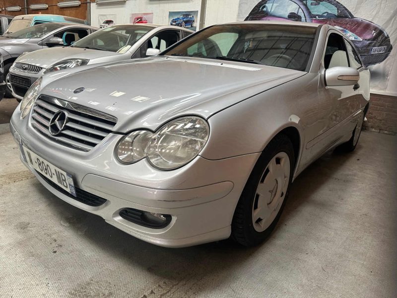 MERCEDES-BENZ CLASSE C220 CDI COUPE CLASSIC 2006