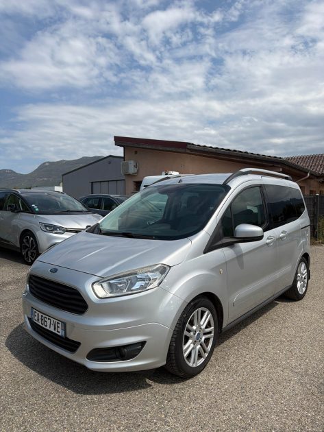 FORD T.COURIER 1.0E 100CH TOURNEO TITANIUM GARANTIE 6 MOIS  