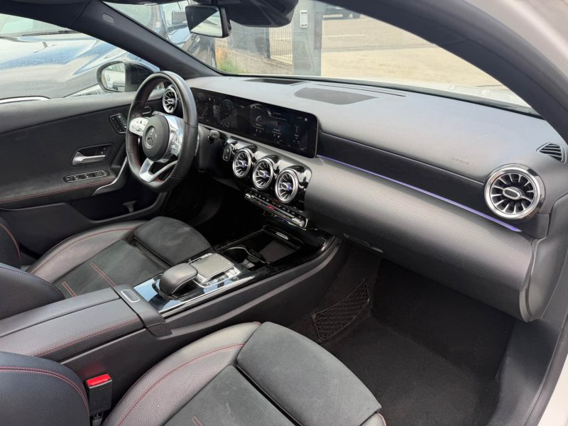 MERCEDES CLASSE A 180D 116CH AMG LINE 7G-DCT GARANTIE