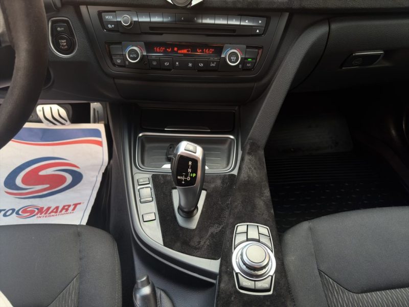 BMW SERIE 3 318d Lounge 143 cv / BVA