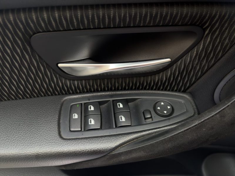BMW SERIE 3 318d Lounge 143 cv / BVA