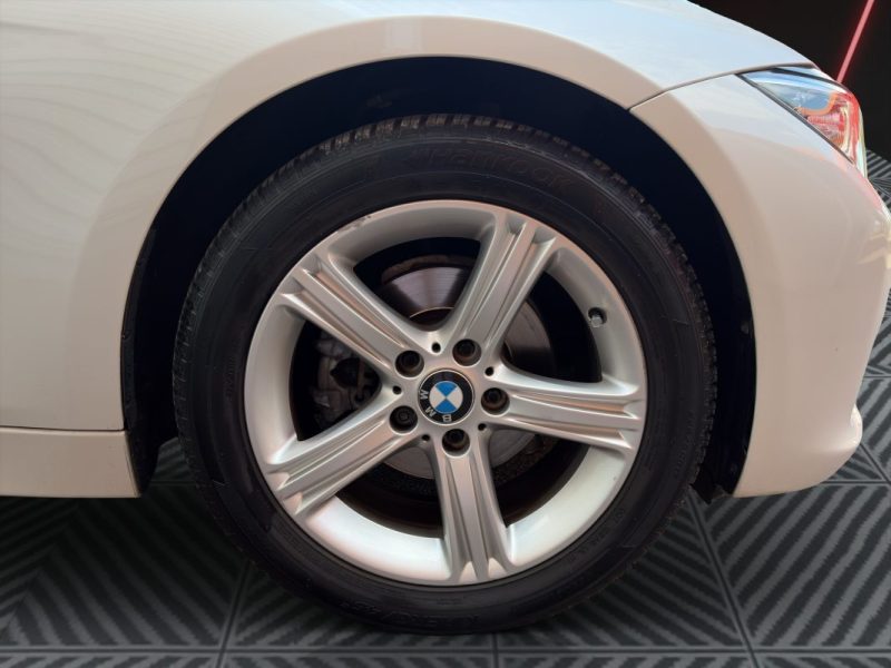 BMW SERIE 3 318d Lounge 143 cv / BVA