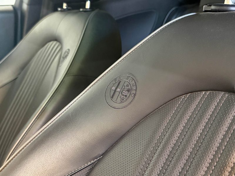 Alfa Romeo Mito 1.4 MultiAir 170ch Quadrifoglio Verde | Toit Ouvrant | Sièges chauffants