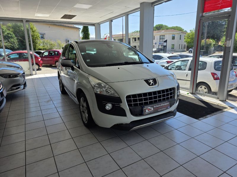 PEUGEOT 3008 PEUGEOT 3008 I MONOSPACE (0U_)  1.6HDI 112CH ANNEE 2012 239000KM