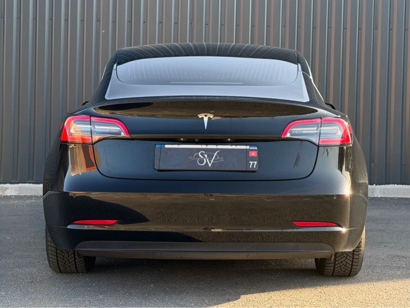 TESLA Model 3 Standard Range Plus 306 cv Boîte auto