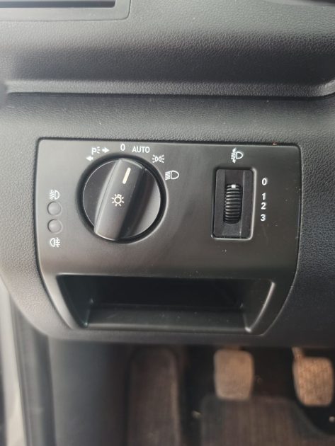 Mercedes-Benz Classe A 180 – 1.7 Essence 116 ch – 2011 – CT OK - Garantie 12 mois ou 15 000 km