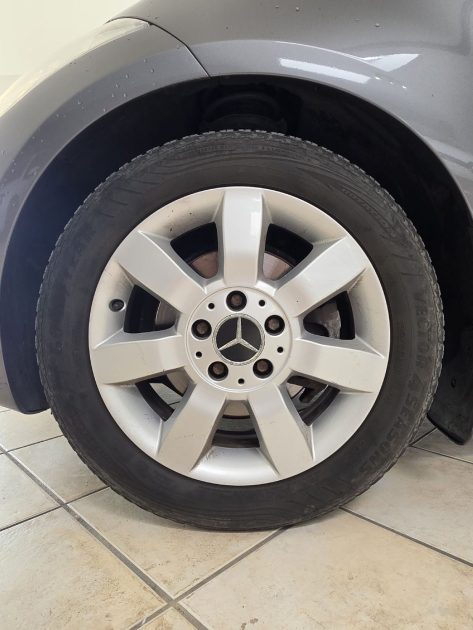 Mercedes-Benz Classe A 180 – 1.7 Essence 116 ch – 2011 – CT OK - Garantie 12 mois ou 15 000 km