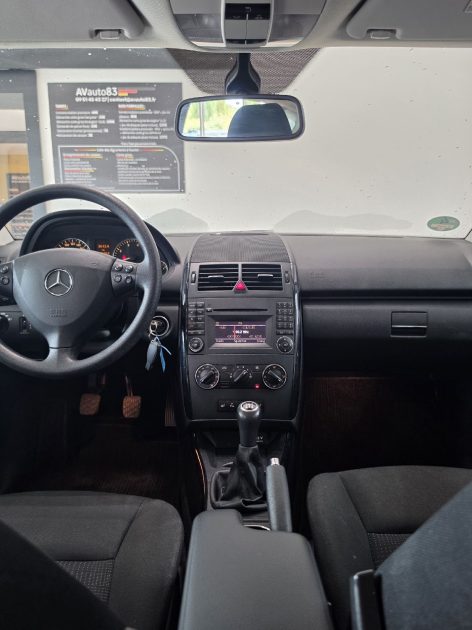 Mercedes-Benz Classe A 180 – 1.7 Essence 116 ch – 2011 – CT OK - Garantie 12 mois ou 15 000 km