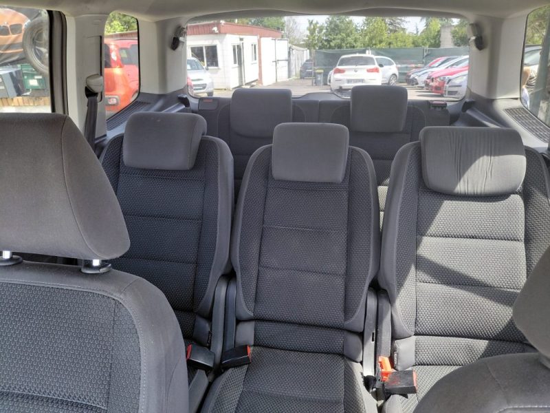 VOLKSWAGEN TOURAN 1.6 TDI 105 DSG7 2011
