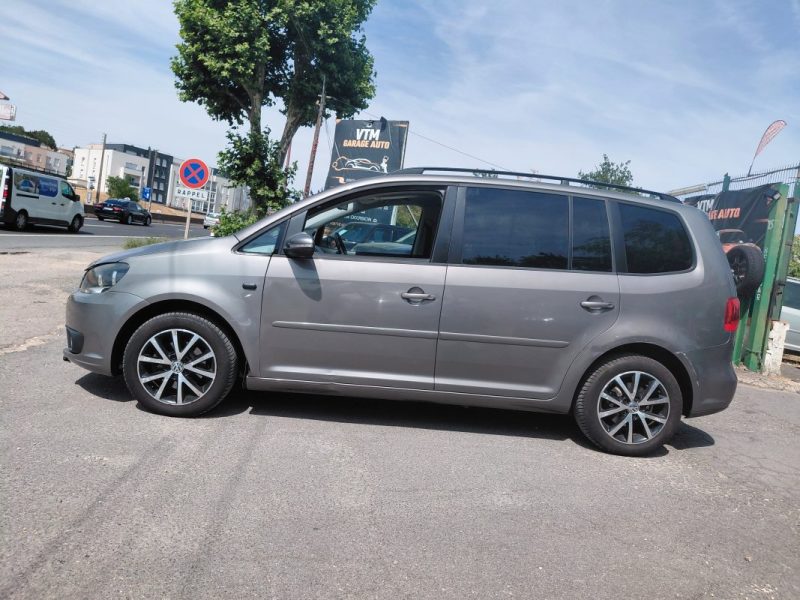 VOLKSWAGEN TOURAN 1.6 TDI 105 DSG7 2011