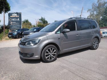 VOLKSWAGEN TOURAN 1.6 TDI 105 DSG7 2011