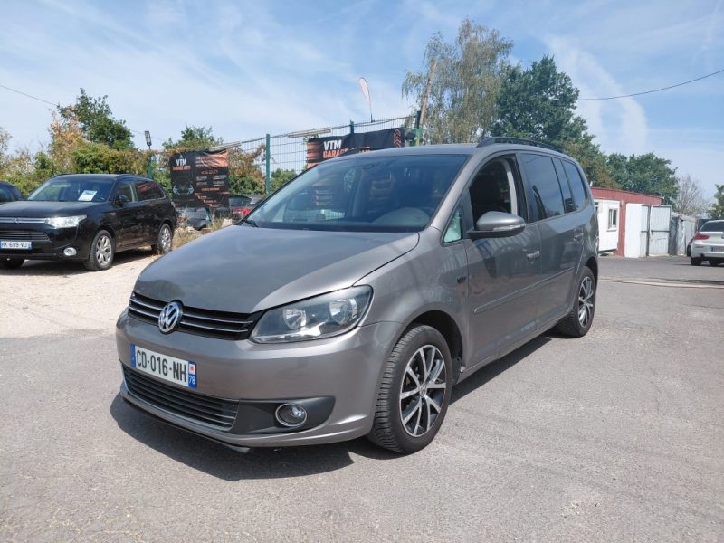 VOLKSWAGEN TOURAN 1.6 TDI 105 DSG7 2011