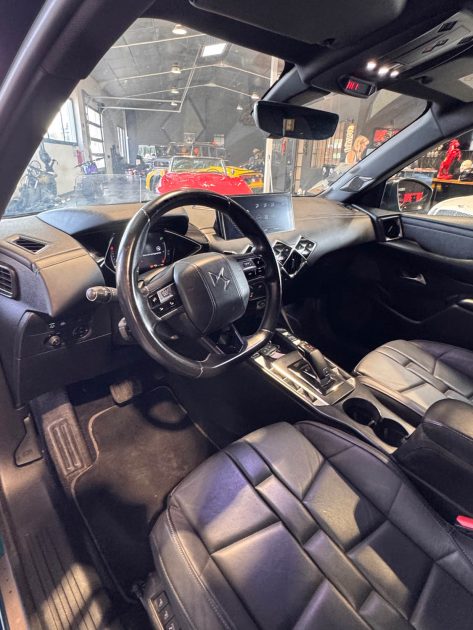 DS DS3 CROSSBACK 130 CV GRAND CHIC OPERA BOITE AUTOMATIQUE  DISTRIBUTION NEUVE LA PLUS HAUT DE GAMME