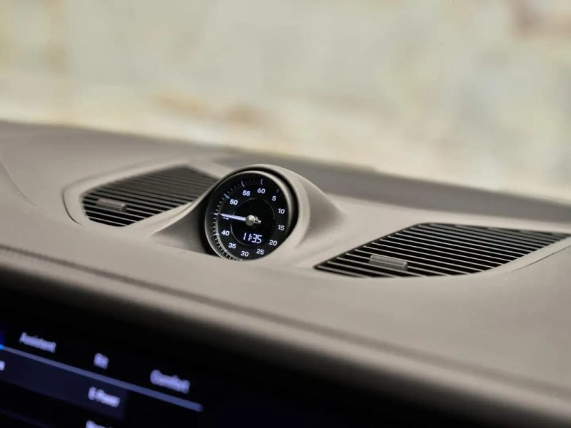 Porsche CAYENNE COUPE 3.0 E-HYBRID 470CH SportDesign · Jantes 22" · BOSE