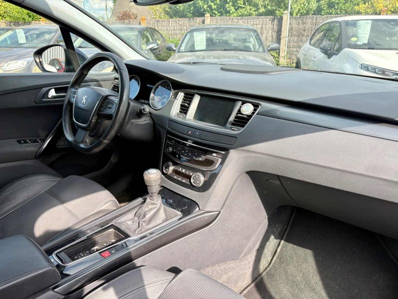 PEUGEOT 508 