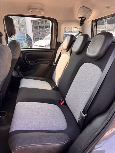 FIAT PANDA CROSS ST BARTH 1.0 70 HYBRID ENTRETIEN COMPLET 